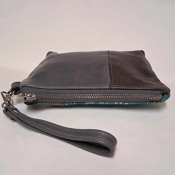 American Jennyn Handmade Pouch In Green And Gray - Picture 3 of 8